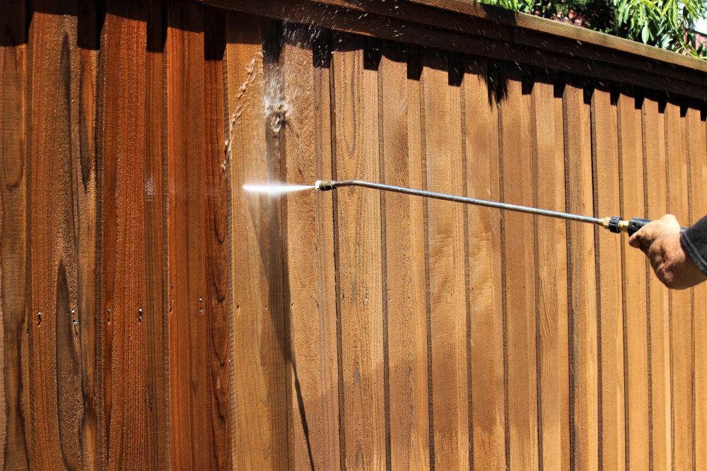 Fence Powerwashing